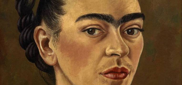 curator-talk-frida-kahlo-making-her-self-up_960